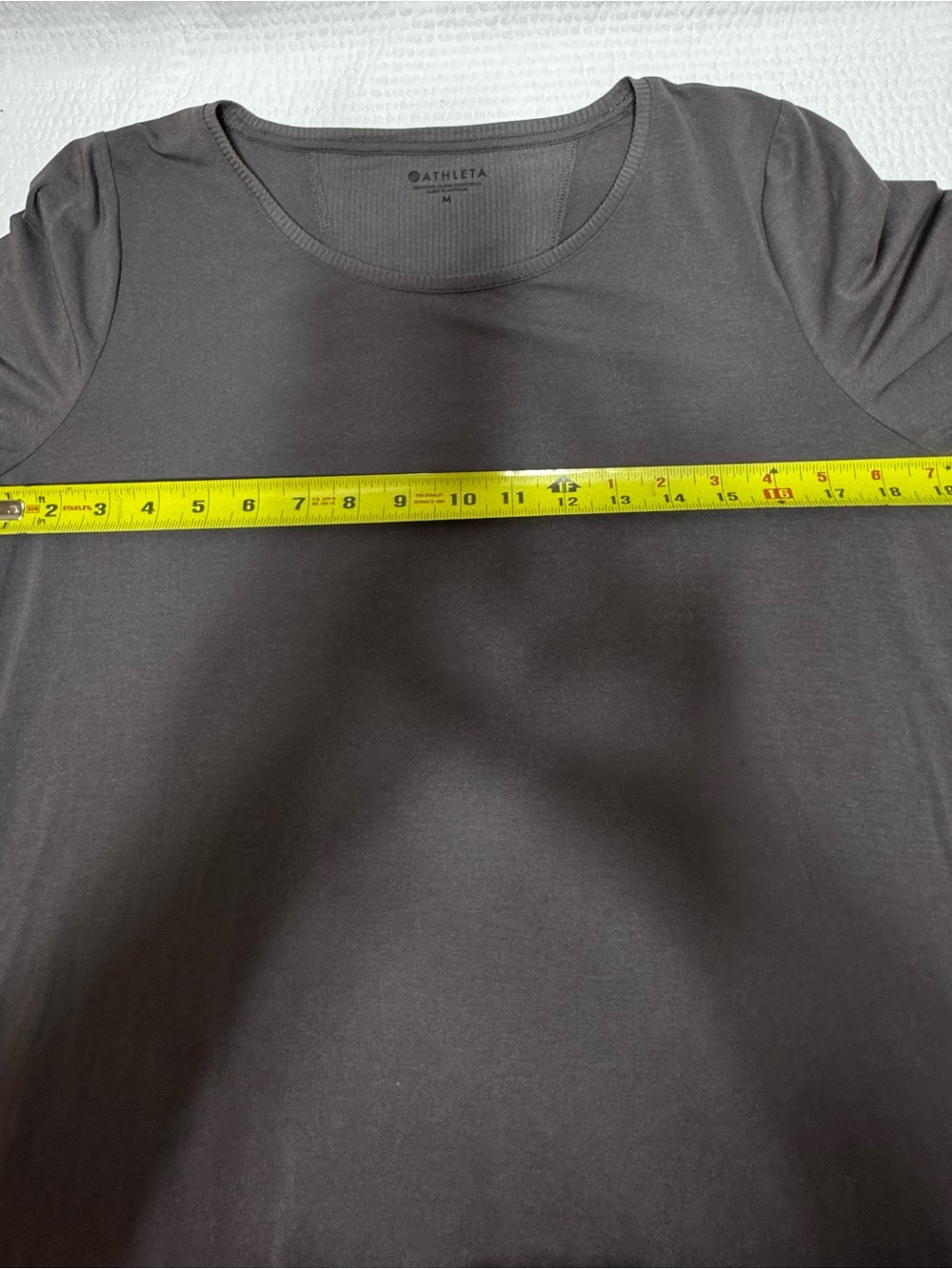 Athleta Women's Long Sleeve Round Neck Top in Charcoal Gray split back - Picture 5 of 8